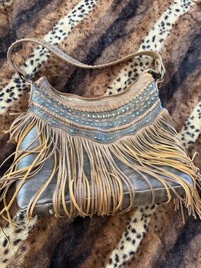 Montana west Fringed Leather Shoulder Bag with Stud Detailing - Tan